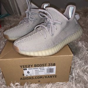 Yeezy Boost 350 V2 sesame